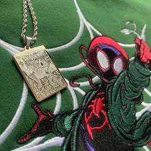 Load image into Gallery viewer, Double Sided 
Spidey/Venom Chain
